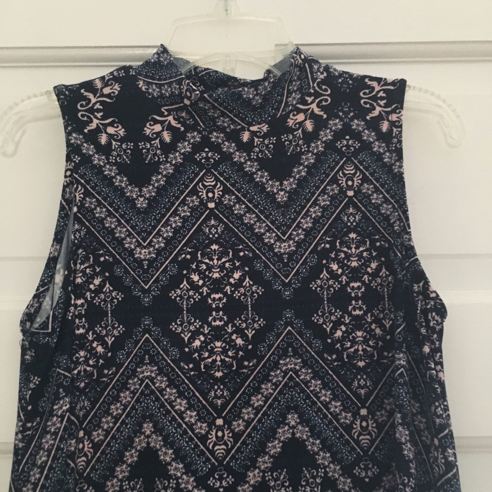 Navy Boutique Sleeveless Geometric Dress